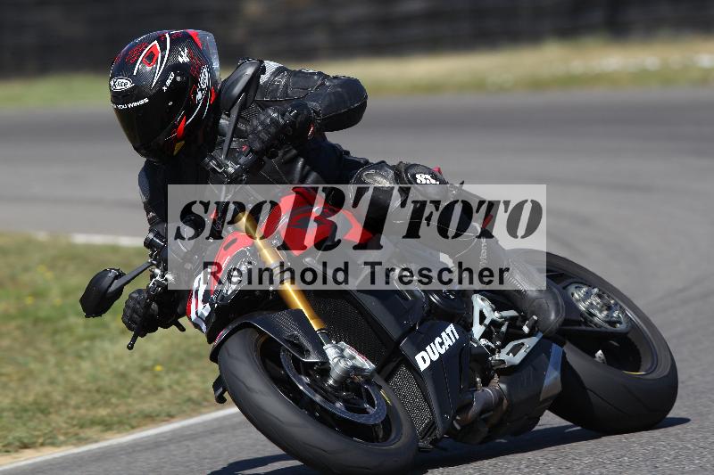 /Archiv-2022/53 12.08.2022 Discover The Bike ADR/Race 3/72